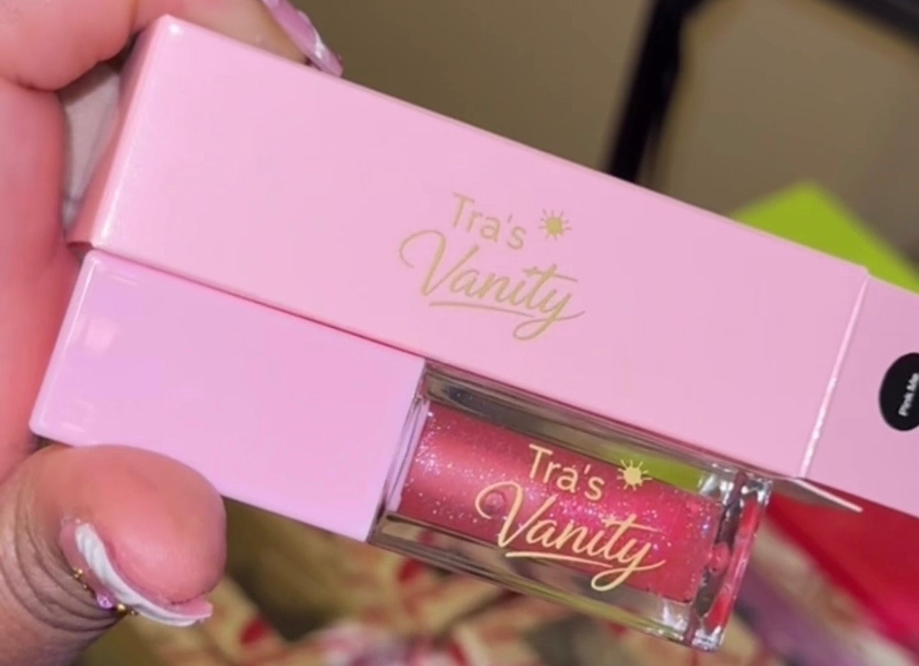 Tra's Vanity | Pink Me Lip Oil 💗